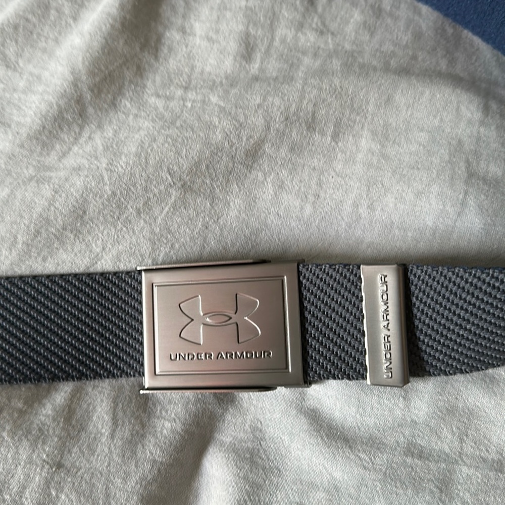 Under Armour Webbing Belt 47 inches long size XL new adjustable